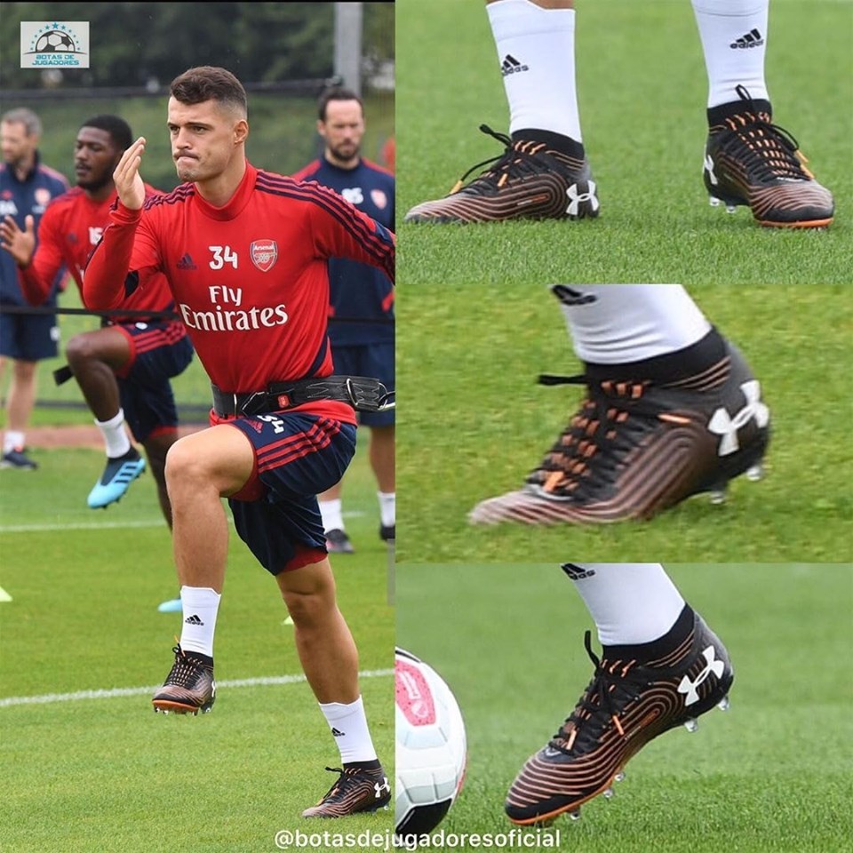 Under armour shoes top football